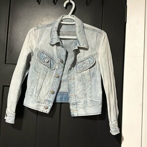 Wilfred 100% Cotton Light Wash Button down Jean Jacket